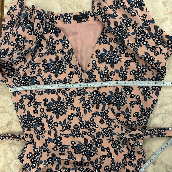 J. Crew Rosy Floral Wrap Dress 365 Crepe Size 14 - Picture 7 of 14